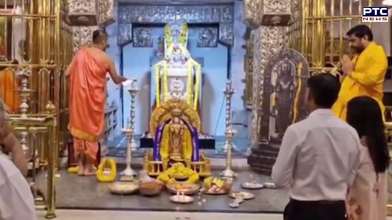 Ex-UK President Rishi Sunak offers prayers at Bengaluru's Sri Raghavendra Swami Mutt | See PICS