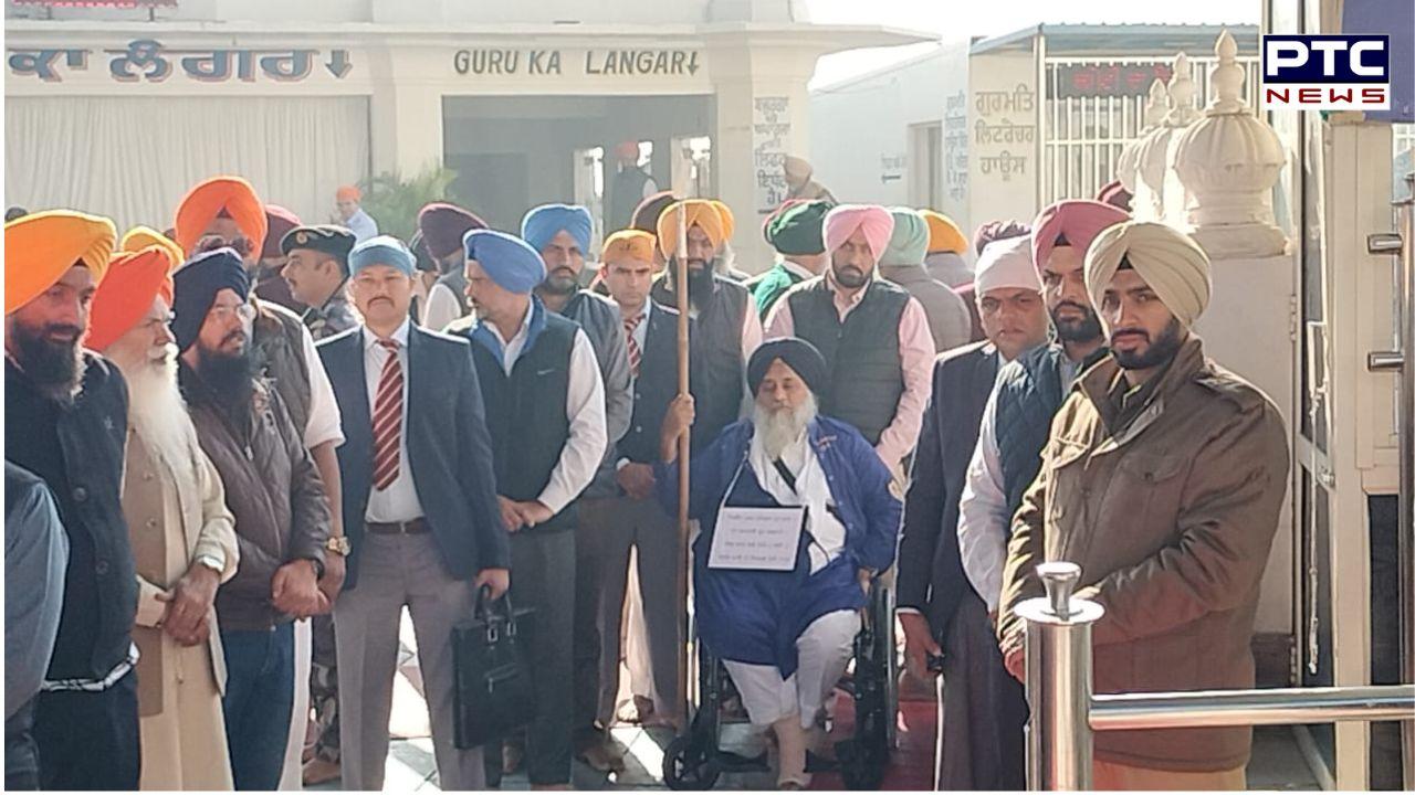 Punjab's ex-Dy CM and SAD leader Sukhbir Singh Badal performs 'sewar' at Takht Sri Kesgarh Sahib