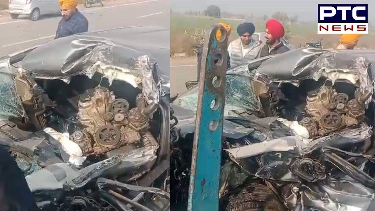 Mohali Road Accident :  ਮੁਹਾਲੀ ’ਚ ਤੇਜ਼ ਰਫਤਾਰ ਕਾਰ ਦਾ ਕਹਿਰ, ਕਾਰ ਦੇ ਟਿੱਪਰ ਨਾਲ ਟਕਰਾਉਣ ਮਗਰੋਂ ਦੋ ਦੀ ਮੌਤ, ਦੇਖੋ ਖੌਫਨਾਕ ਤਸਵੀਰਾਂ