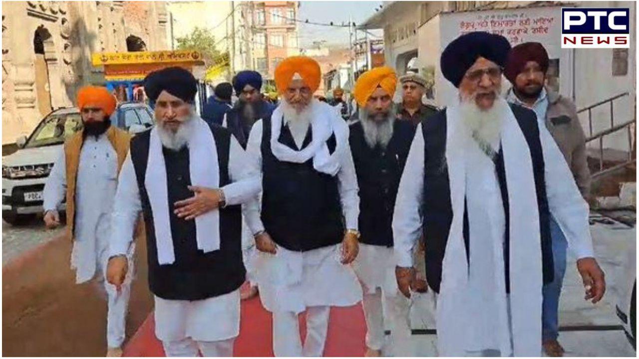 Sri Akal Takht Sahib meeting Live Updates: Five Sikh high priests to gather shortly; decision on Sukhbir Singh Badal likely