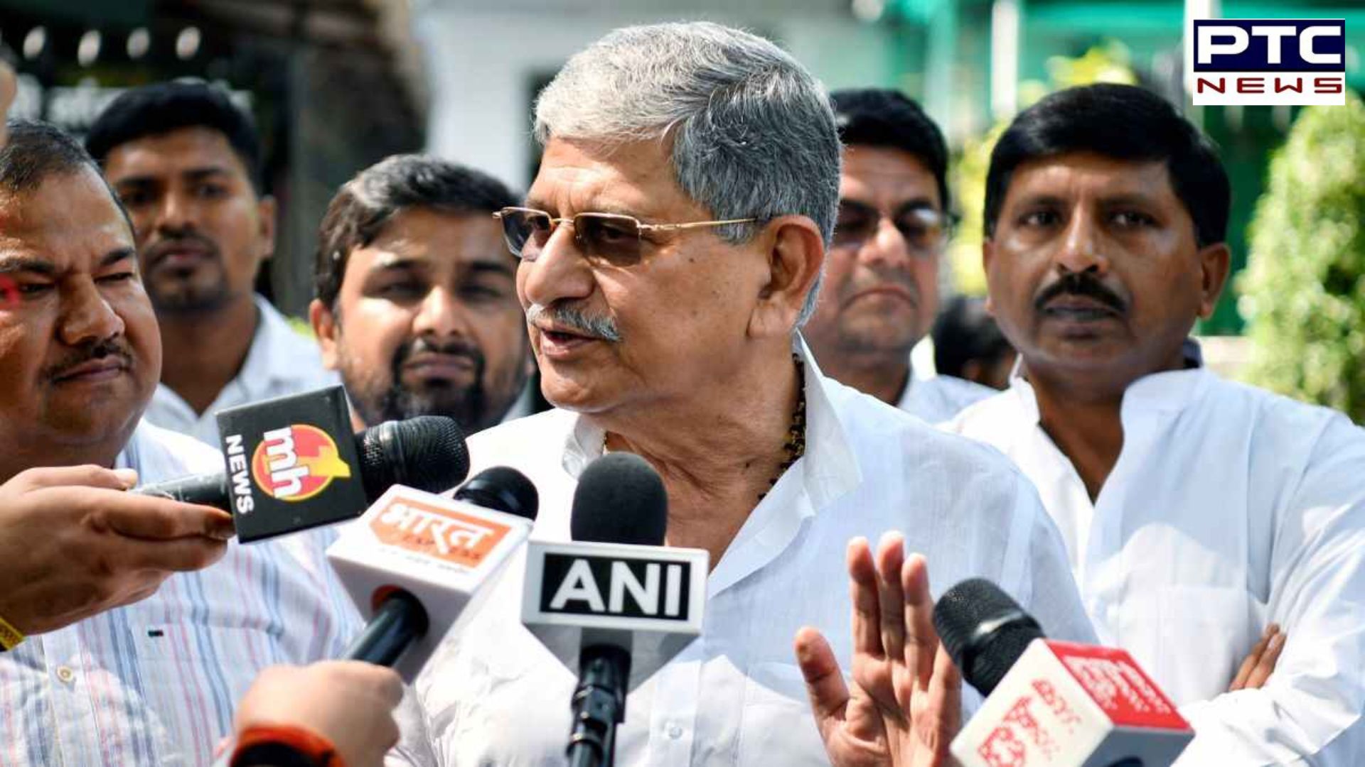 Nitish Kumar takes over JD(U) leadership after Lalan Singh's resignation