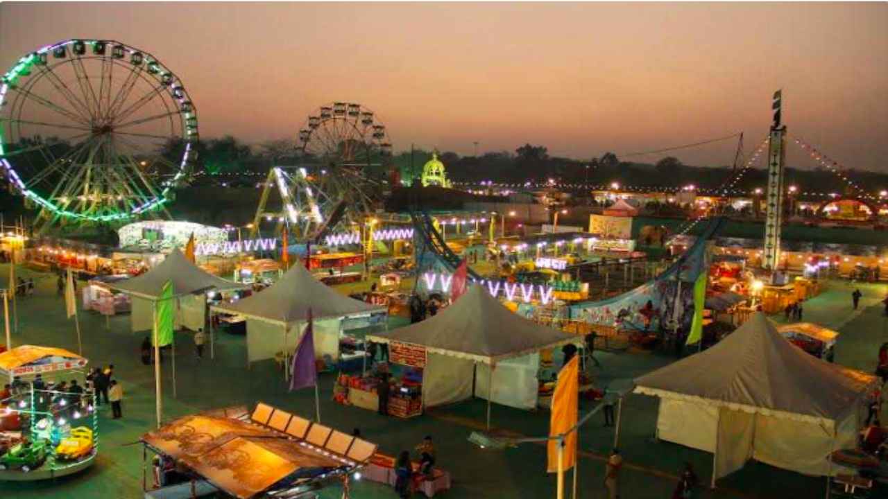 Haryana News: 37वें सूरजकुंड मेले का राष्ट्रपति ने किया उद्घाटन, सीएम बोले- कलाकारों को रोजगार प्रदान करने का सशक्त मंच