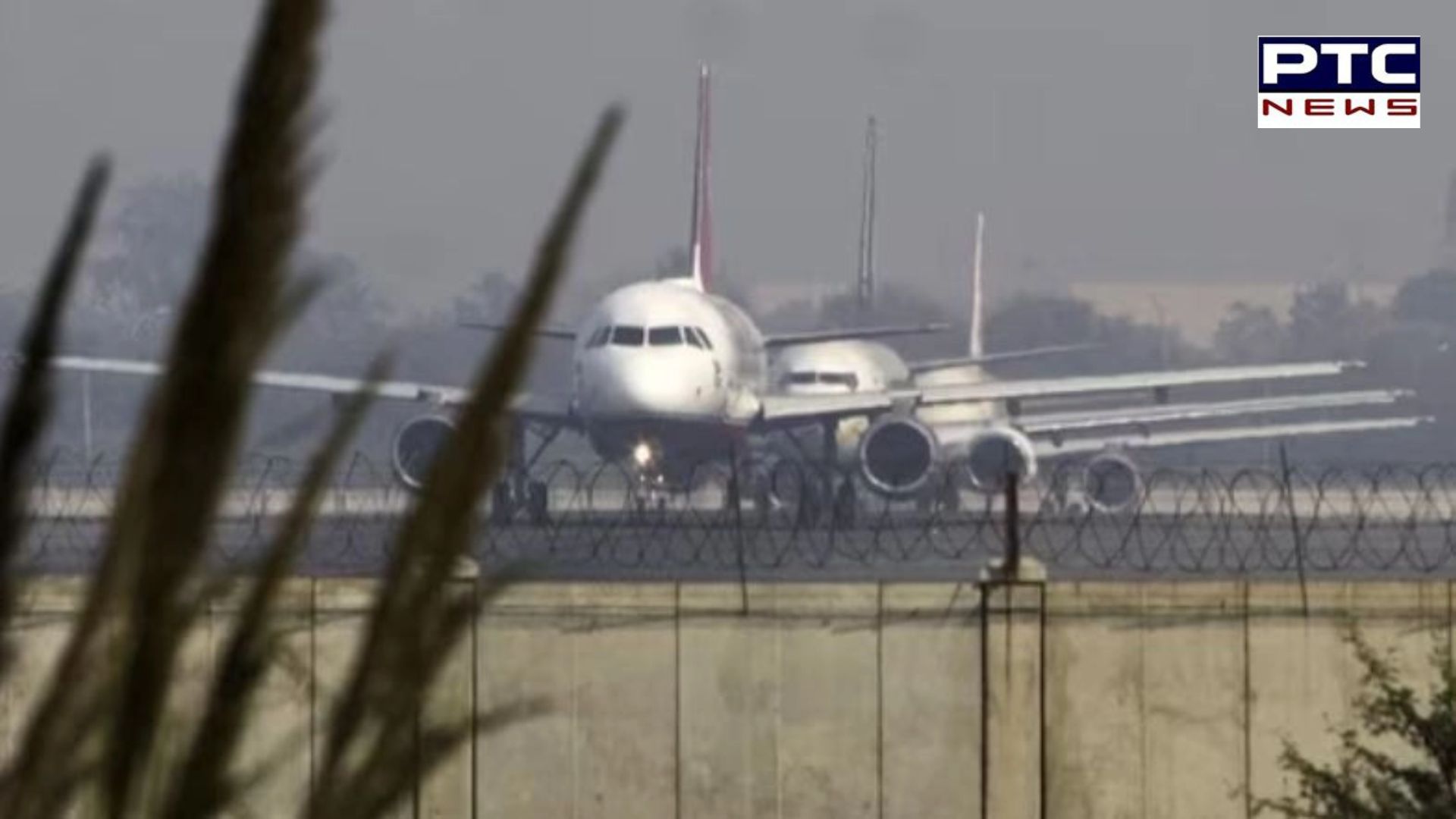 Dense fog disrupts Delhi airport operations, causing delay for 30 flights