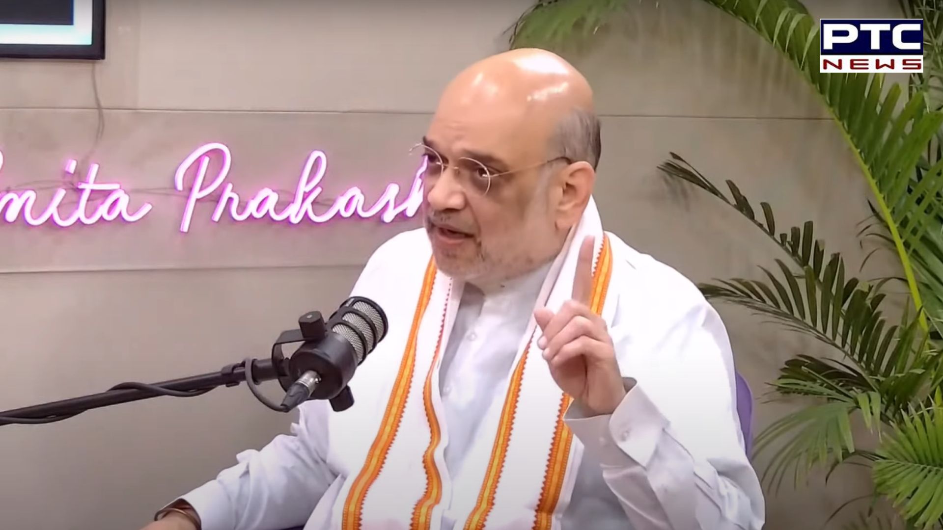 Amit Shah slams foreign media over CAA, asks them, “Do they have…”