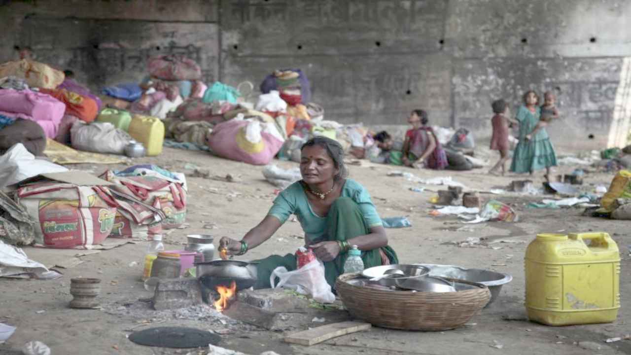 Multidimensional Poverty Index: बीते 9 वर्षों में 25 करोड़ लोग आए गरीबी रेखा से बाहर, नीति आयोग ने जारी की रिपोर्ट