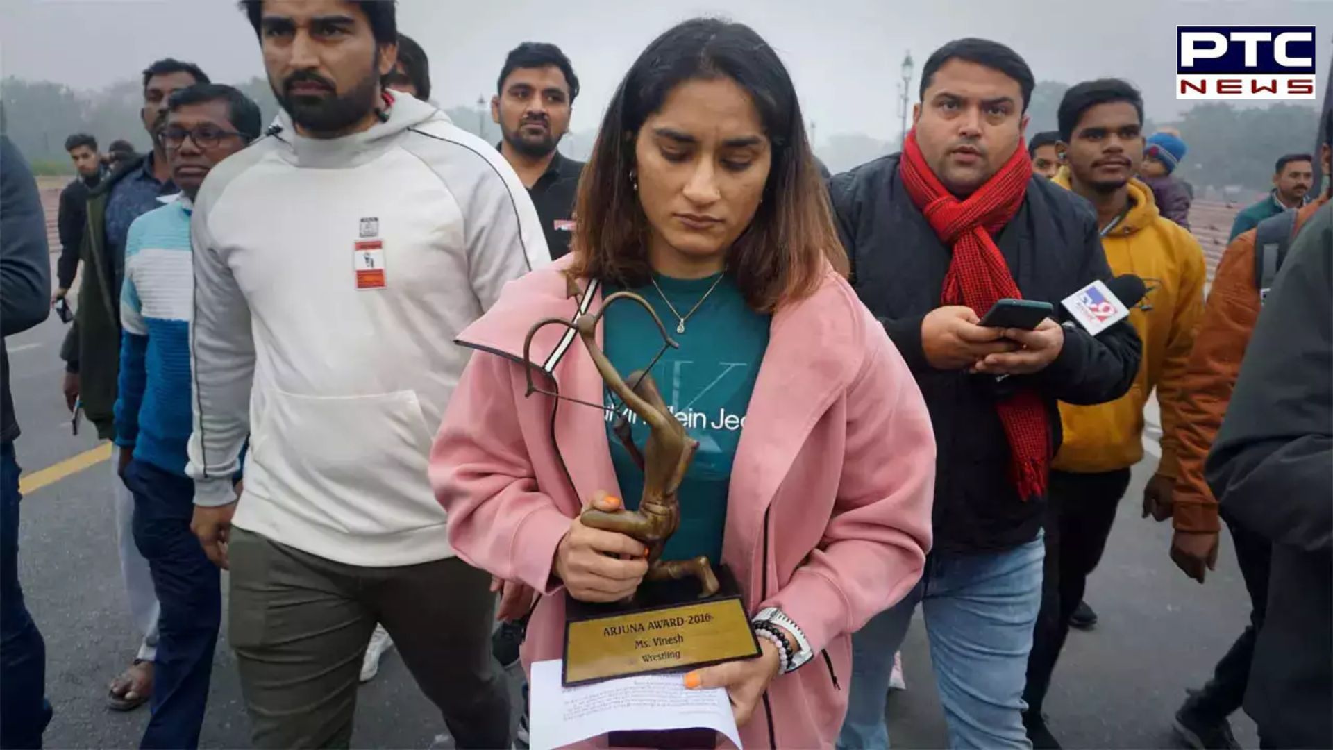 Wrestler Vinesh Phogat leaves her Arjuna, Khel Ratna Awards on Kartavya Path pavement