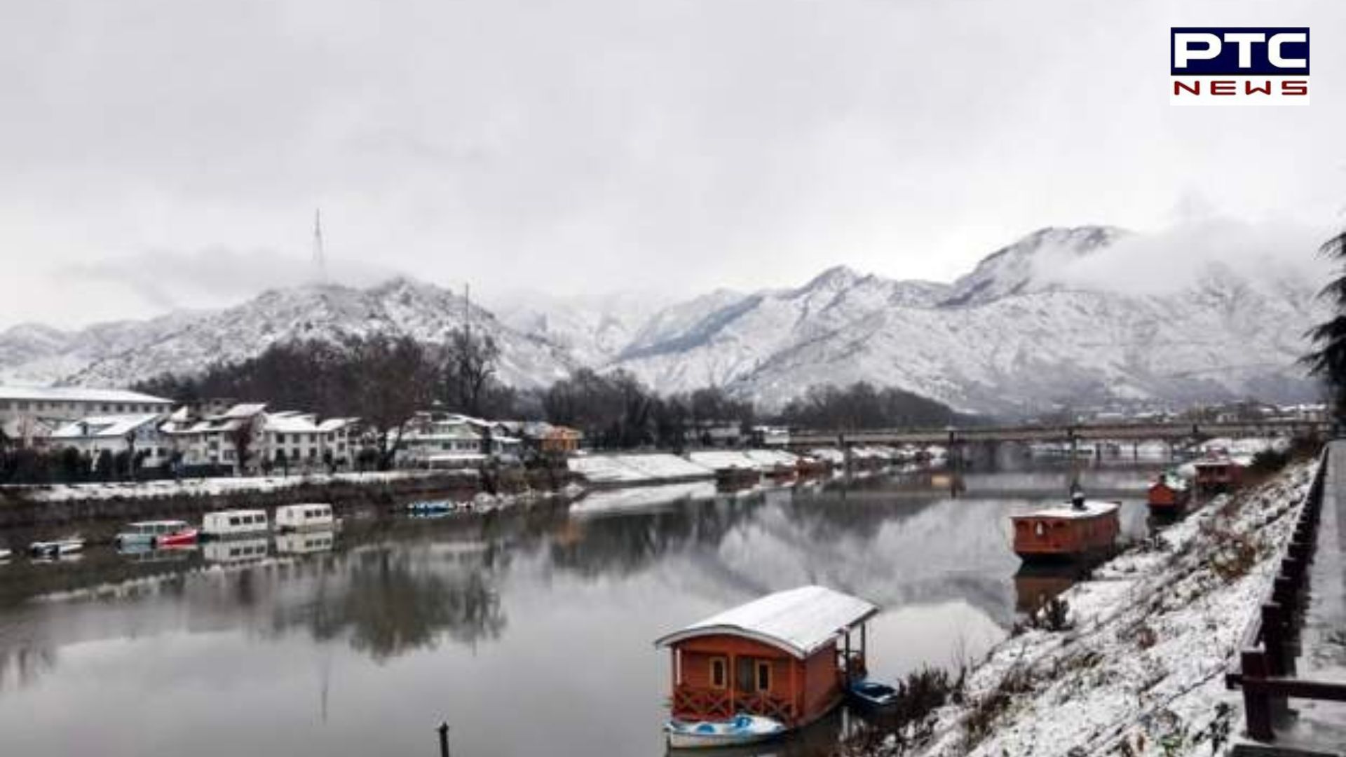 IN PICS | Snow blankets Manali, Srinagar and surprises Punjab!