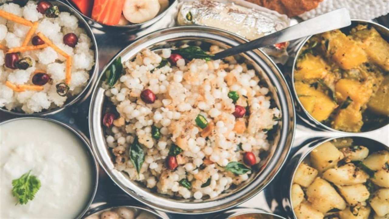Chaitra Navratri 2024: यहां जानिए नवरात्रि व्रत के दौरान क्या खाएं और क्या नहीं