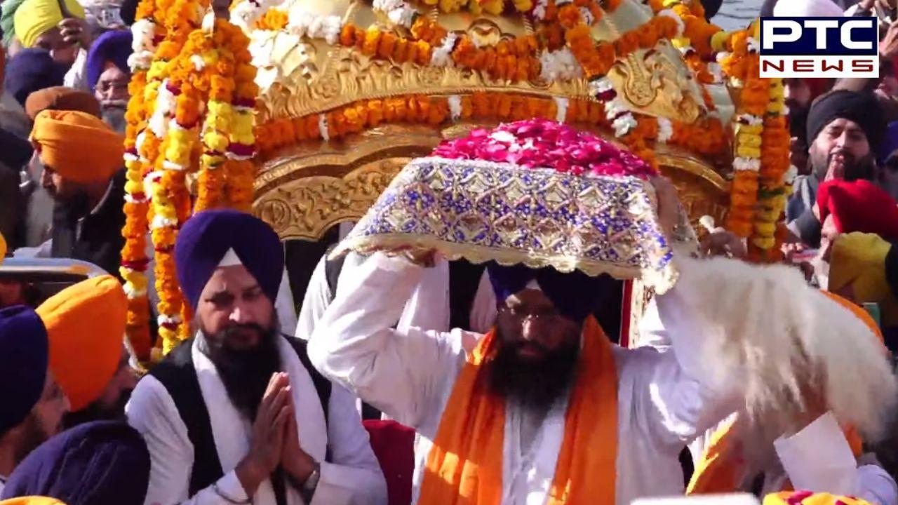 ਬਾਬਾ ਦੀਪ ਸਿੰਘ ਜੀ ਦੇ ਜਨਮ ਦਿਹਾੜੇ ਦੇ ਸੰਬੰਧ ਵਿਚ ਸ੍ਰੀ ਅਕਾਲ ਤਖਤ ਸਾਹਿਬ ਤੋਂ ਸਜਾਇਆ ਗਿਆ ਵਿਸ਼ਾਲ ਨਗਰ ਕੀਰਤਨ