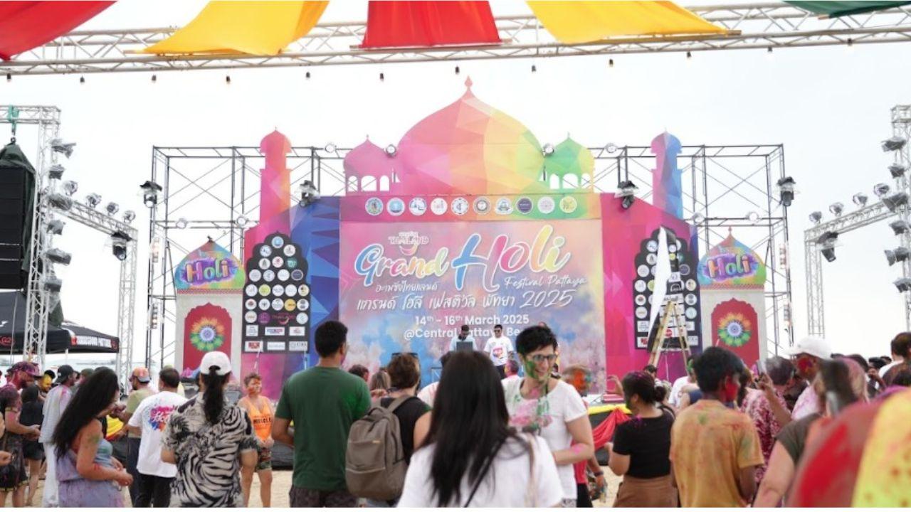 Pattaya hosts spectacular 'Amazing Thailand Grand Holi Festival', attracts 1 lakh tourists