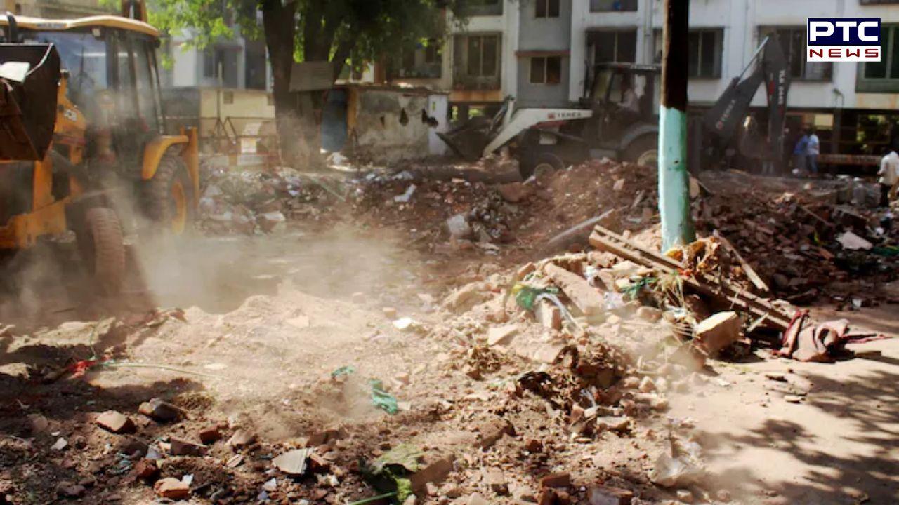 Maharashtra: More than 20 cops injured, several detained as violence erupts over dargah demolition in Nashik
