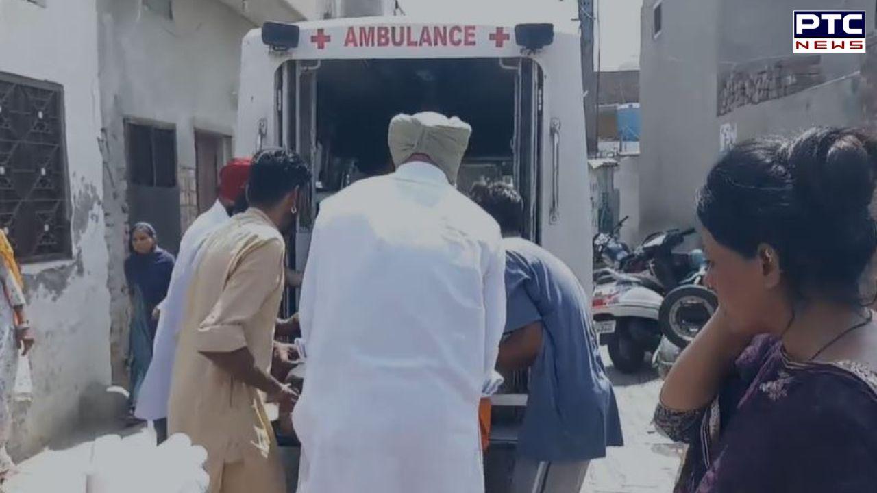 Moga News : ਮੋਗਾ 'ਚ ਨਸ਼ਾ ਨਾ ਮਿਲਣ 'ਤੇ ਸ਼ਖਸ ਨੇ ਖੁਦ ਨੂੰ ਲਾਈ ਅੱਗ, ਹਸਪਤਾਲ ਦਾਖਲ