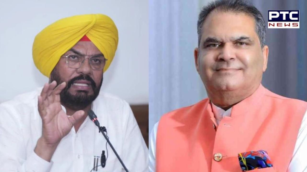Punjab Cabinet Expansion : ਕੁਲਦੀਪ ਧਾਲੀਵਾਲ ਦੀ ਕੈਬਨਿਟ 'ਚੋਂ ਹੋਈ ਛੁੱਟੀ, ਸੰਜੀਵ ਅਰੋੜਾ ਨੂੰ ਦਿੱਤਾ ਉਦਯੋਗ ਅਤੇ NRI ਵਿਭਾਗ