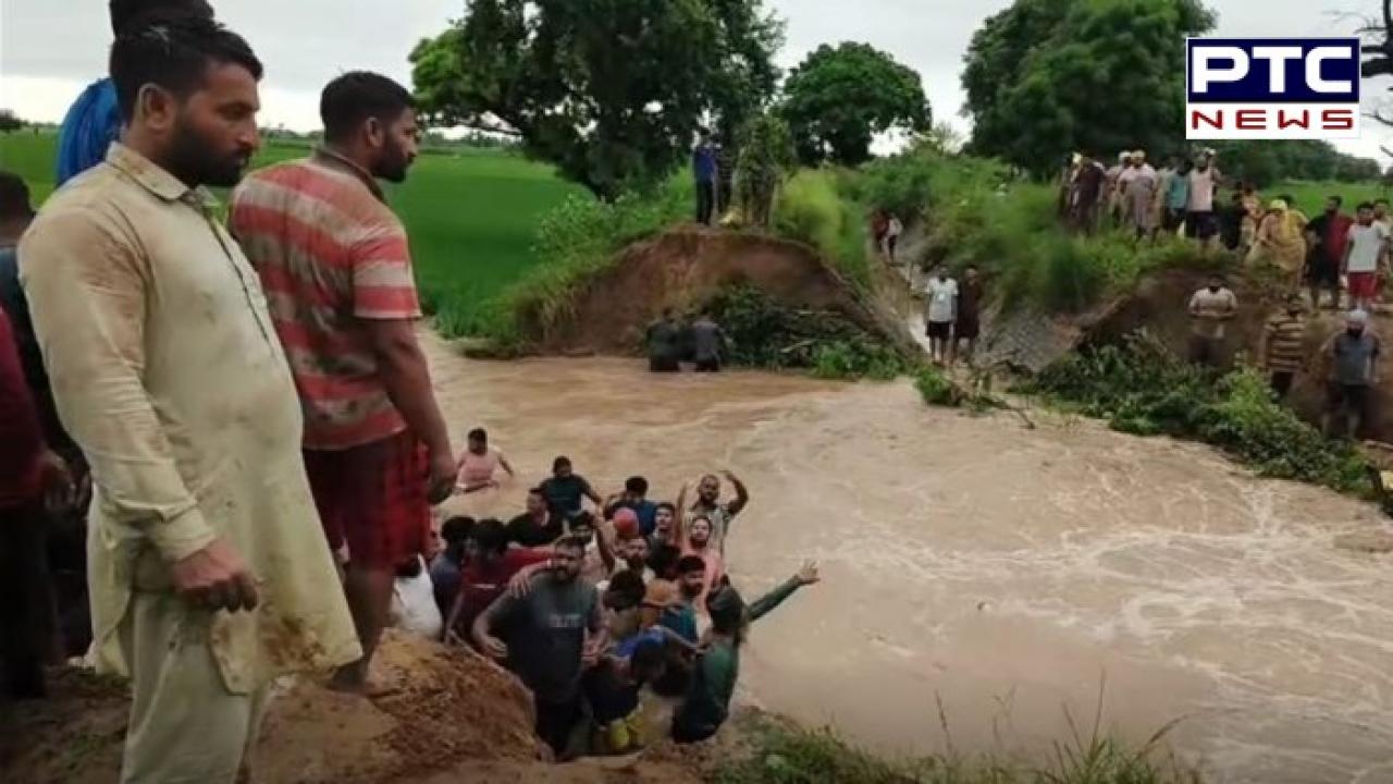 Mansa ਜ਼ਿਲ੍ਹੇ ਦੇ ਪਿੰਡ ਬੱਛੂਆਣਾ ਤੇ ਦਰਿਆਪੁਰ ਵਿਖੇ ਰਜਵਾਹਿਆਂ 'ਚ ਪਿਆ ਪਾੜ , ਪਾਣੀ 'ਚ ਡੁੱਬੀ ਸੈਂਕੜੇ ਏਕੜ ਫ਼ਸਲ