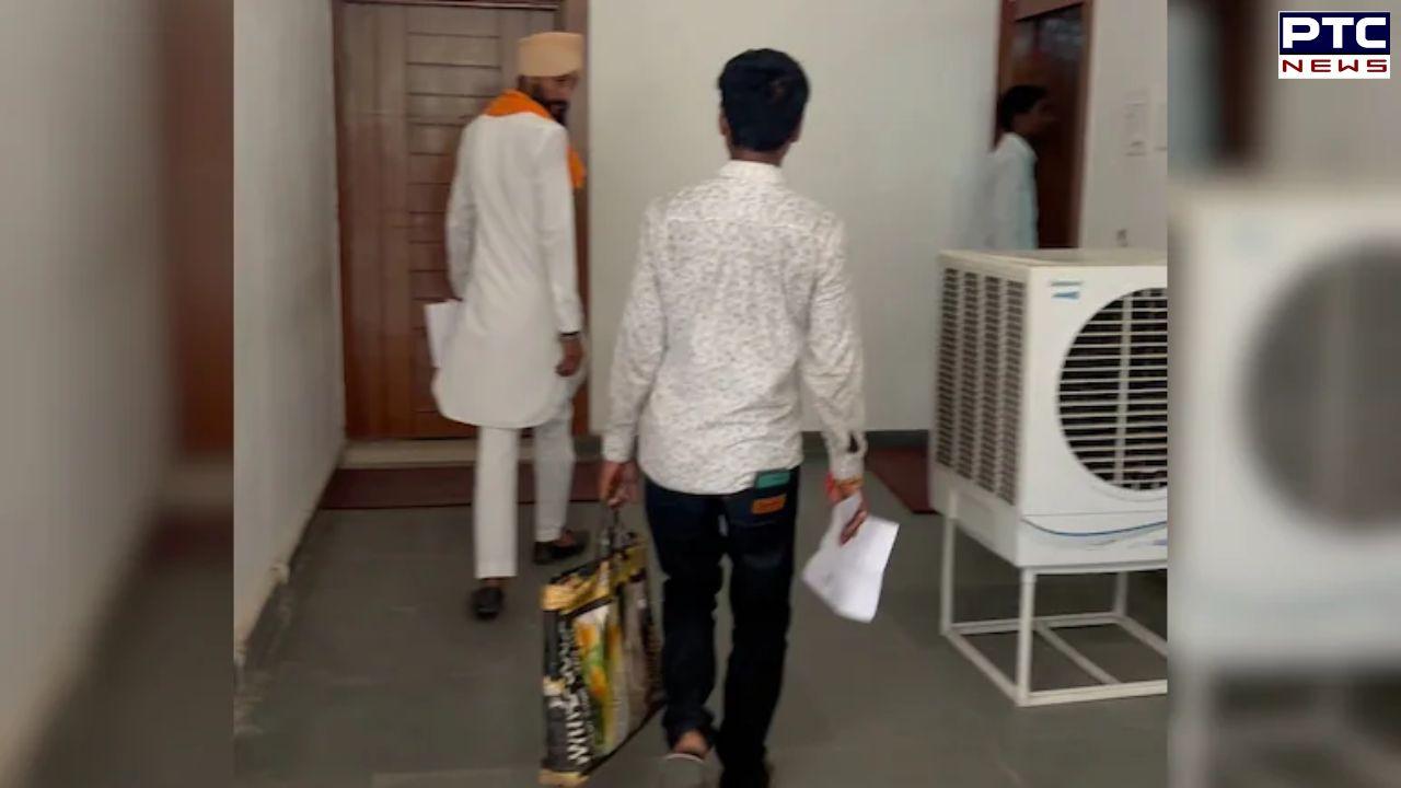 Baby dies during delivery, man carries body to government office, alleging hospital kept raising price