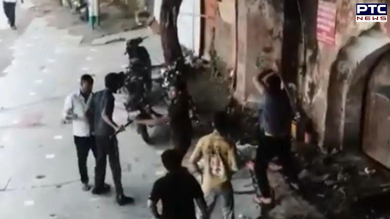 Temple servitor beaten to death over 'prasad' in Delhi's Kalkaji; incident caught on camera