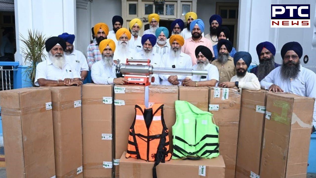 SGPC ਨੇ ਹੜ੍ਹ ਪ੍ਰਭਾਵਿਤ ਇਲਾਕੇ ਦੇ ਲੋਕਾਂ ਨੂੰ ਬਿਮਾਰੀਆਂ ਤੋਂ ਬਚਾਉਣ ਲਈ ਰਵਾਨਾ ਕੀਤੀਆਂ ਸਪਰੇਅ ਮਸ਼ੀਨਾਂ