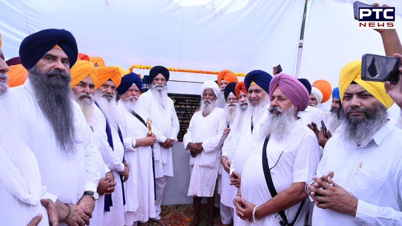 ਐਡਵੋਕੇਟ ਹਰਜਿੰਦਰ ਸਿੰਘ ਧਾਮੀ ਨੇ ਗੁ: ਸਾਹਿਬ ਪਾਤਸ਼ਾਹੀ ਨੌਵੀਂ ਹੰਡਿਆਇਆ ਵਿਖੇ ਗੁਰਮਤਿ ਵਿਦਿਆਲੇ ਦਾ ਰੱਖਿਆ ਨੀਂਹ ਪੱਥਰ