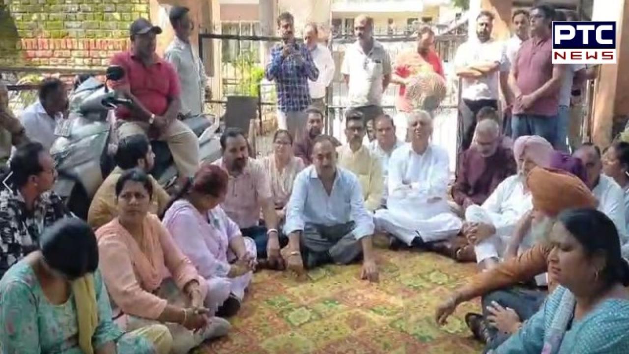 Nangal News : ਨਗਰ ਕੌਂਸਲ ਕਰਮਚਾਰੀਆਂ ਦੀ ਹੜਤਾਲ ਜਾਰੀ, ਸਫ਼ਾਈ ਤੋਂ ਲੈ ਕੇ ਪੀਣ ਵਾਲੇ ਪਾਣੀ ਦੀ ਸਪਲਾਈ ਤੱਕ ਸਾਰੀਆਂ ਸੇਵਾਵਾਂ ਬੰਦ
