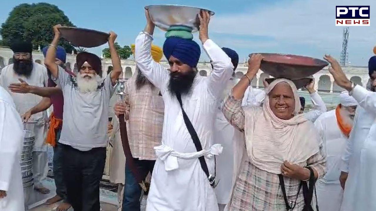 Takht Sri Kesgarh Sahib : ਜੈਕਾਰਿਆਂ ਦੀ ਗੂੰਜ 'ਚ ਤਖਤ ਸ੍ਰੀ ਕੇਸਗੜ੍ਹ ਸਾਹਿਬ ਦੇ ਸਰੋਵਰ ਵਿਚੋਂ ਗਾਰ ਕੱਢਣ ਦੀ ਸੇਵਾ ਸ਼ੁਰੂ