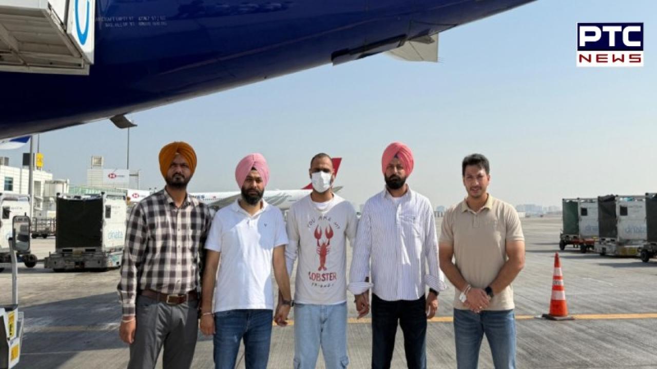 Parminder Singh Pindi arrested : ਪੰਜਾਬ ਪੁਲਿਸ ਨੇ ਫਰਾਰ ਮੁਲਜ਼ਮ ਪਰਮਿੰਦਰ ਸਿੰਘ ਉਰਫ਼ ਪਿੰਡੀ ਨੂੰ UAE ਤੋਂ ਲਿਆਂਦਾ ਭਾਰਤ , ਕਈ ਮਾਮਲਿਆਂ 'ਚ ਸੀ ਲੋੜੀਂਦਾ
