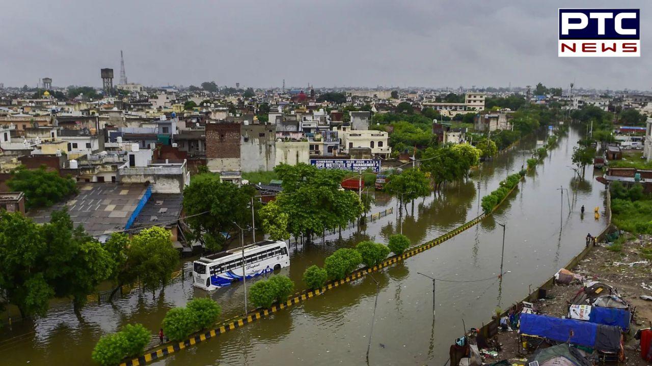 China ਤੋਂ ਵਾਪਸ ਆਉਂਦੇ ਹੀ PM ਮੋਦੀ ਨੇ CM ਮਾਨ ਨੂੰ ਕੀਤਾ ਫੋਨ, ਹੜ੍ਹਾਂ 'ਤੇ ਕਰਨਗੇ ਮੀਟਿੰਗ; ਹਰਿਆਣਾ ’ਚ ਵੀ ਅਲਰਟ