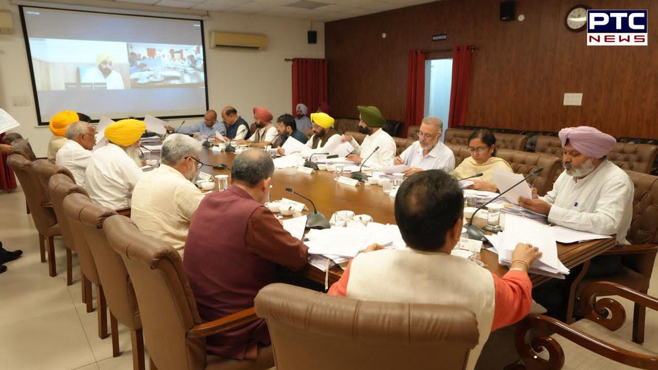 Punjab Cabinet Decisions : 'ਜਿਸਦਾ ਖੇਤ, ਉਸ ਦੀ ਰੇਤ' ਸਕੀਮ ਤੋਂ ਲੈ ਕੇ ਮ੍ਰਿਤਕ ਲਈ 4 ਲੱਖ ਰੁਪਏ ਮੁਆਵਜ਼ਾ, ਪੜ੍ਹੋ ਪੰਜਾਬ ਕੈਬਨਿਟ ਦੇ ਅਹਿਮ ਫੈਸਲੇ