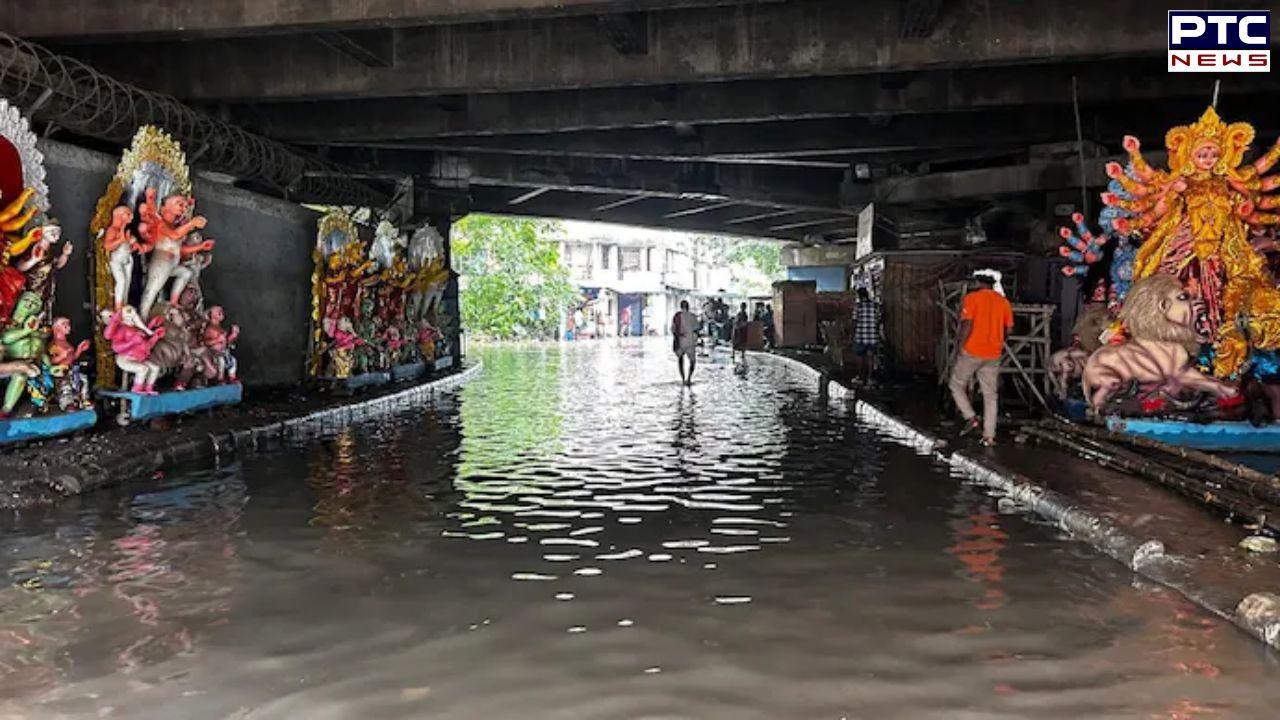 Heavy rain wreaks havoc in Kolkata ahead of Durga Puja; 5 dead, traffic snarls