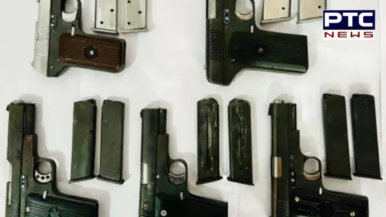 Sri Muktsar Sahib News : ਪੁਲਿਸ ਵੱਲੋਂ 5 ਗੈਰ-ਕਾਨੂੰਨੀ ਹਥਿਆਰਾਂ ਸਮੇਤ 2 ਆਰੋਪੀ ਗ੍ਰਿਫ਼ਤਾਰ , ਲਾਰੈਂਸ ਬਿਸ਼ਨੋਈ ਗੈਂਗ ਨਾਲ ਦੱਸਿਆ ਜਾ ਰਿਹਾ ਸਬੰਧ