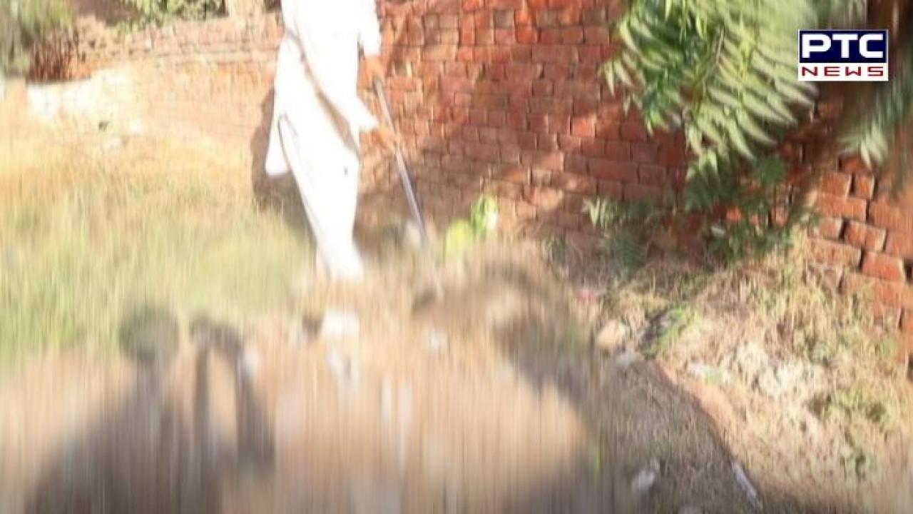 Faridkot News : ਪਿੰਡ ਕਰੀਰ ਵਾਲਾ ਵਿਖੇ ਗੁਟਕਾ ਸਾਹਿਬ ਦੇ ਖਿਲਰੇ ਮਿਲੇ ਅੰਗ , ਘਰੇਲੂ ਕਲੇਸ਼ ਦੇ ਚਲਦੇ ਇਸ ਘਟਨਾ ਨੂੰ ਦਿੱਤਾ ਅੰਜ਼ਾਮ