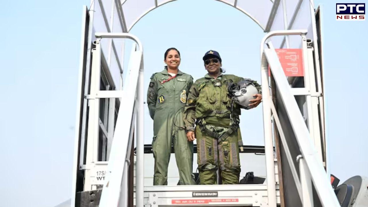 President Murmu poses with Squadron Leader Shivangi Singh Pakistan falsely claimed to have captured