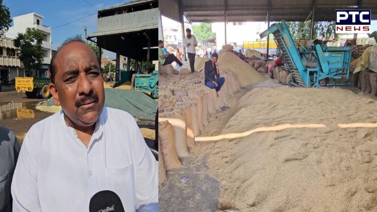 Sangrur News : ਮਾਰਕੀਟ ਕਮੇਟੀ ਵੱਲੋਂ ਮੰਗੇ ਗਏ ਪ੍ਰਾਈਵੇਟ ਫੜ ਮਨਜ਼ੂਰ ਨਾ ਕਰਨ 'ਤੇ ਆੜਤੀ ਐਸੋਸੀਏਸ਼ਨ ਨੇ ਮੰਡੀ 'ਚ ਝੋਨੇ ਦੀ ਬੋਲੀ ਅਣਮਿਥੇ ਸਮੇਂ ਲਈ ਰੋਕੀ