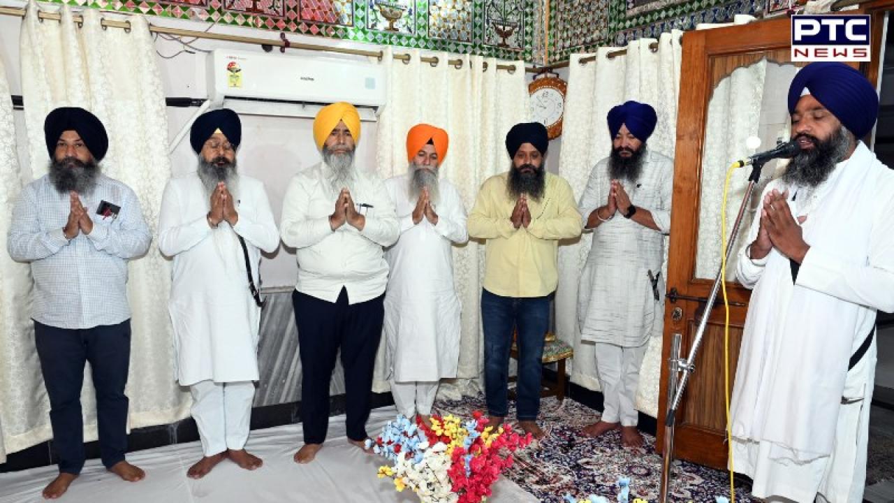 Amritsar News : ਸ੍ਰੀ ਗੁਰੂ ਰਾਮਦਾਸ ਜੀ ਦੇ ਪ੍ਰਕਾਸ਼ ਗੁਰਪੁਰਬ ਸਬੰਧੀ ਸ੍ਰੀ ਅਖੰਡ ਪਾਠ ਸਾਹਿਬ ਆਰੰਭ