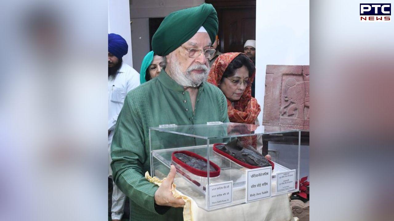 Union minister Hardeep Puri hands over holy 'Jore Sahib' to DSGMC, PM urges devotees to seek darshan