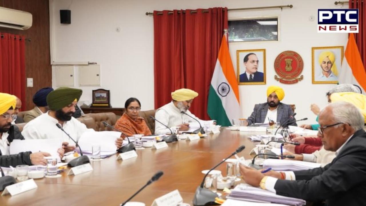 Punjab Cabinet News : ਪੰਜਾਬ ਕੈਬਨਿਟ ਵੱਲੋਂ 12 ਅਹਿਮ ਸ਼੍ਰੇਣੀਆਂ ਦੇ 300 ਸਪੈਸ਼ਲਿਸਟ ਡਾਕਟਰਾਂ ਨੂੰ ਸੂਚੀਬੱਧ ਕਰਨ ਦੀ ਸਹਿਮਤੀ