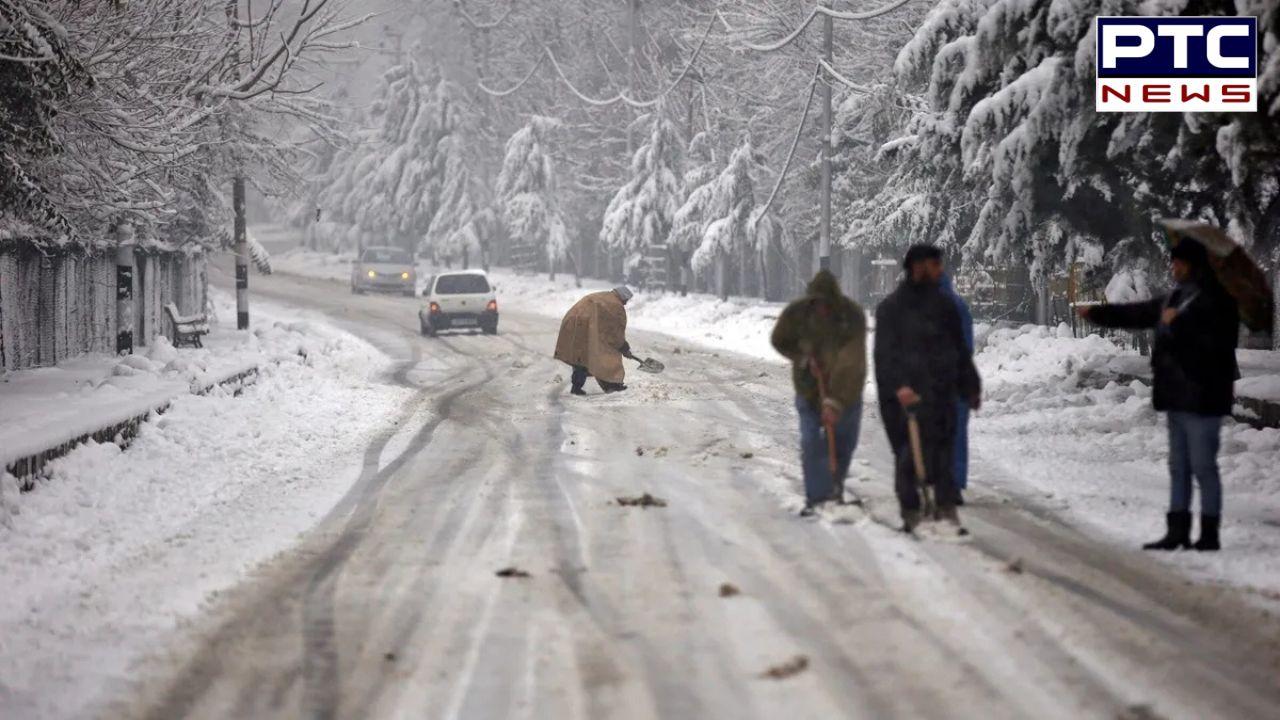 Punjab Weather Update :  ਉੱਤਰ ਭਾਰਤ ਵਿੱਚ ਸਰਦੀਆਂ ਦਾ ਕਹਿਰ ਜਾਰੀ, ਮੌਸਮ ਵਿਭਾਗ ਨੇ 'ਦਿਤਵਾਹ' ਚੱਕਰਵਾਤ  ਨੂੰ ਲੈ ਕੇ ਜਾਰੀ ਕੀਤਾ ਅਲਰਟ