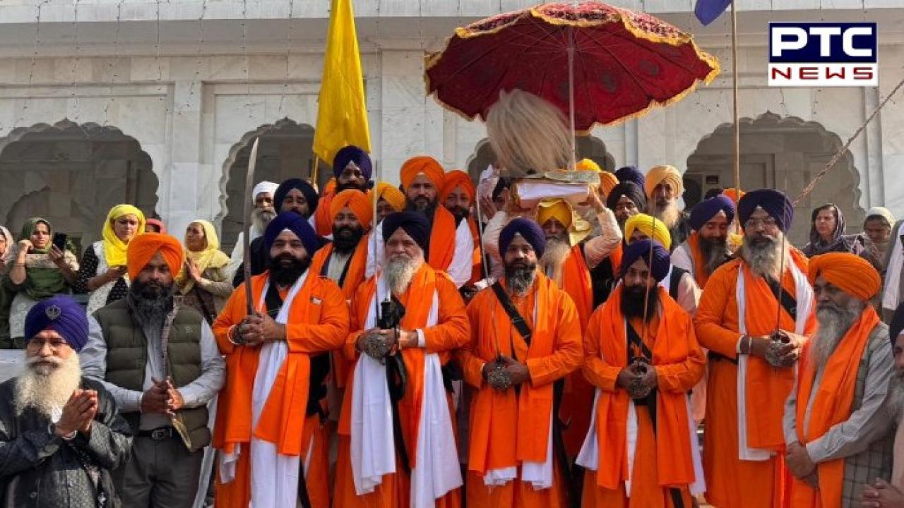 Amritsar News : ਸ਼੍ਰੋਮਣੀ ਕਮੇਟੀ ਵੱਲੋਂ ਆਰੰਭ ‘ਸੀਸ ਮਾਰਗ ਨਗਰ ਕੀਰਤਨ’ ਦੂਸਰੇ ਦਿਨ ਤਰਾਵੜੀ ਤੋਂ ਅੰਬਾਲਾ ਲਈ ਹੋਇਆ ਰਵਾਨਾ