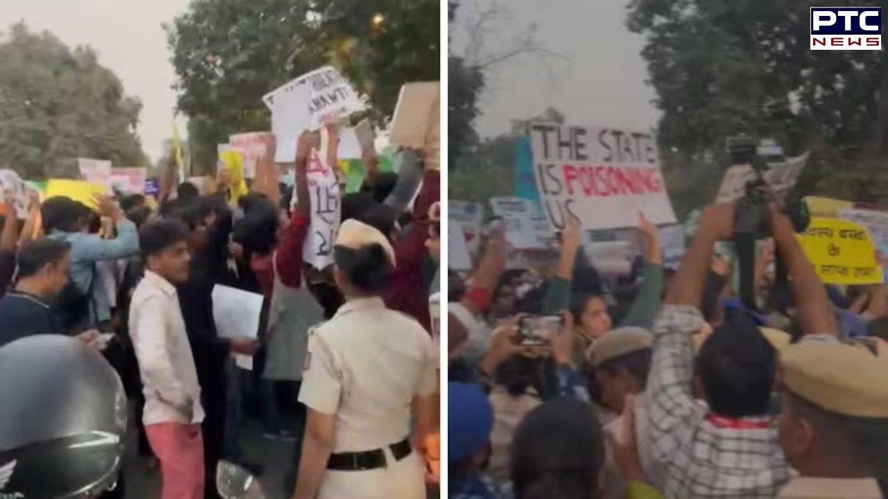 Several gather at India Gate to protest against rising air pollution as national capital chokes
