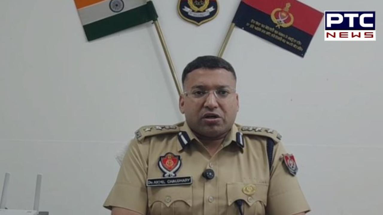 Muktsar News : ਪੁਲਿਸ ਮੁਲਾਜ਼ਮਾਂ ਵੱਲੋਂ CM ਭਗਵੰਤ ਮਾਨ ਦੇ ਬੂਟਾਂ ਦੀ ਰਾਖੀ ਕਰਨ ਵਾਲੀ ਵਾਇਰਲ ਖ਼ਬਰ ਬਾਰੇ ਪ੍ਰਸ਼ਾਸਨ ਦਾ ਬਿਆਨ