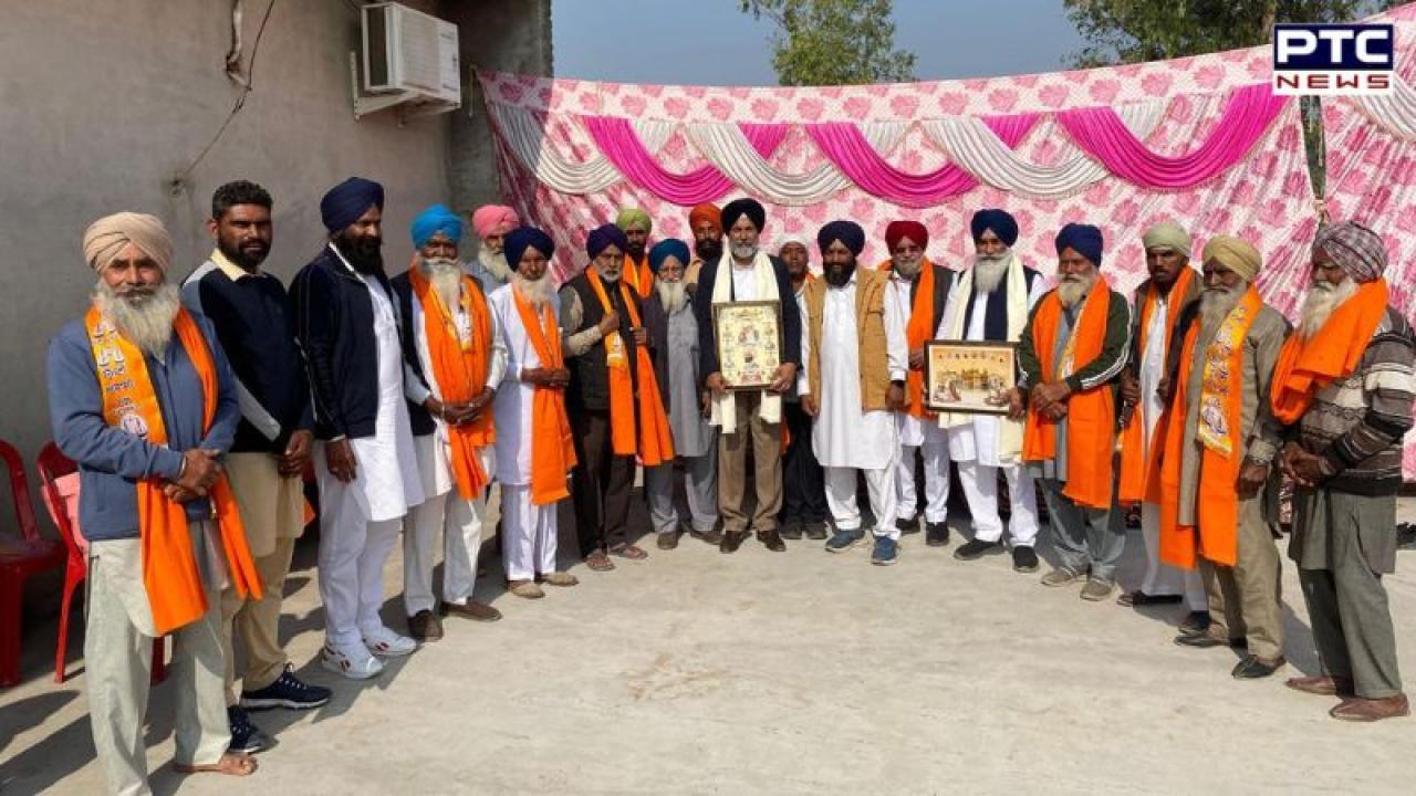 AAP ਨੂੰ ਵੱਡਾ ਝਟਕਾ! ਪਿੰਡ ਖੋਸਾ ਪਾਂਡੋ ਦਾ ਸਰਪੰਚ ਪੰਚਾਇਤ ਤੇ 12 ਤੋਂ ਵੱਧ ਪਰਿਵਾਰਾਂ ਸਮੇਤ ਅਕਾਲੀ ਦਲ 'ਚ ਸ਼ਾਮਲ