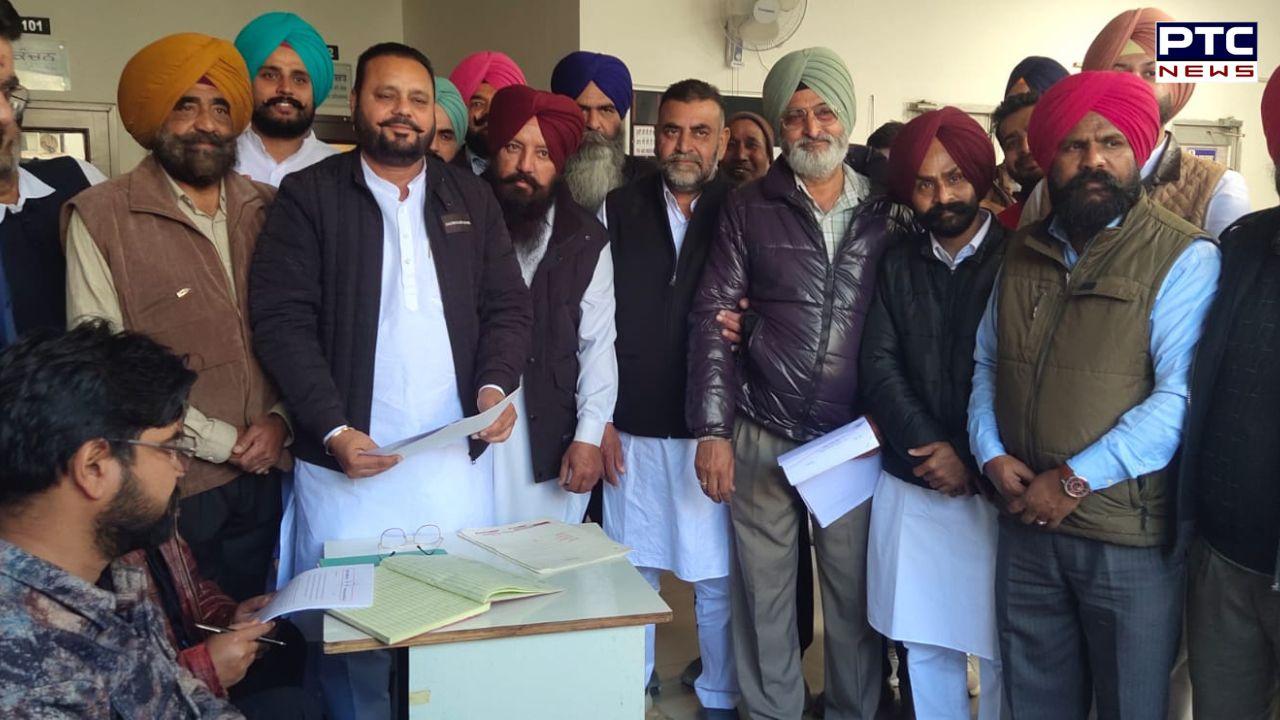 Bathinda : ਸ਼੍ਰੋਮਣੀ ਅਕਾਲੀ ਦਲ ਨੇ ਨਵੀਂ ਵਾਰਡਬੰਦੀ ਨੂੰ ਕੀਤਾ ਰੱਦ, ਨਿਗਮ ਅਧਿਕਾਰੀਆਂ ਕੋਲ ਦਰਜ ਕਰਵਾਏ ਇਤਰਾਜ਼