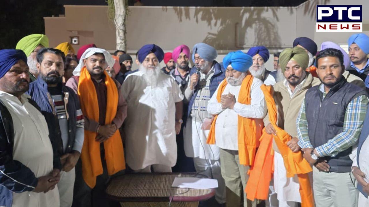 Faridkot ’ਚ ਕਾਂਗਰਸ ਪਾਰਟੀ ਨੂੰ ਵੱਡਾ ਝਟਕਾ, ਸਾਬਕਾ MLA ਦਾ ਭਰਾ ਕਾਂਗਰਸ ਛੱਡੀ ਸ਼੍ਰੋਮਣੀ ਅਕਾਲੀ ਦਲ ’ਚ ਹੋਇਆ ਸ਼ਾਮਲ