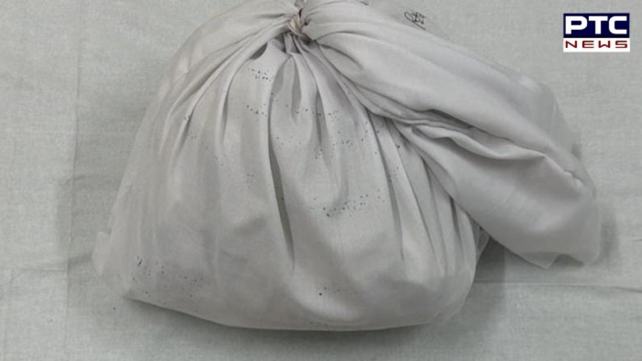 Fazilka 'ਚ ਸਰਹੱਦ ਪਾਰੋਂ ਚੱਲ ਰਹੇ ਨਸ਼ਾ ਤਸਕਰੀ ਨੈੱਟਵਰਕ ਦਾ ਪਰਦਾਫਾਸ਼, 5.11 ਕਿਲੋ ਹੈਰੋਇਨ ਸਮੇਤ ਇੱਕ ਕਾਬੂ