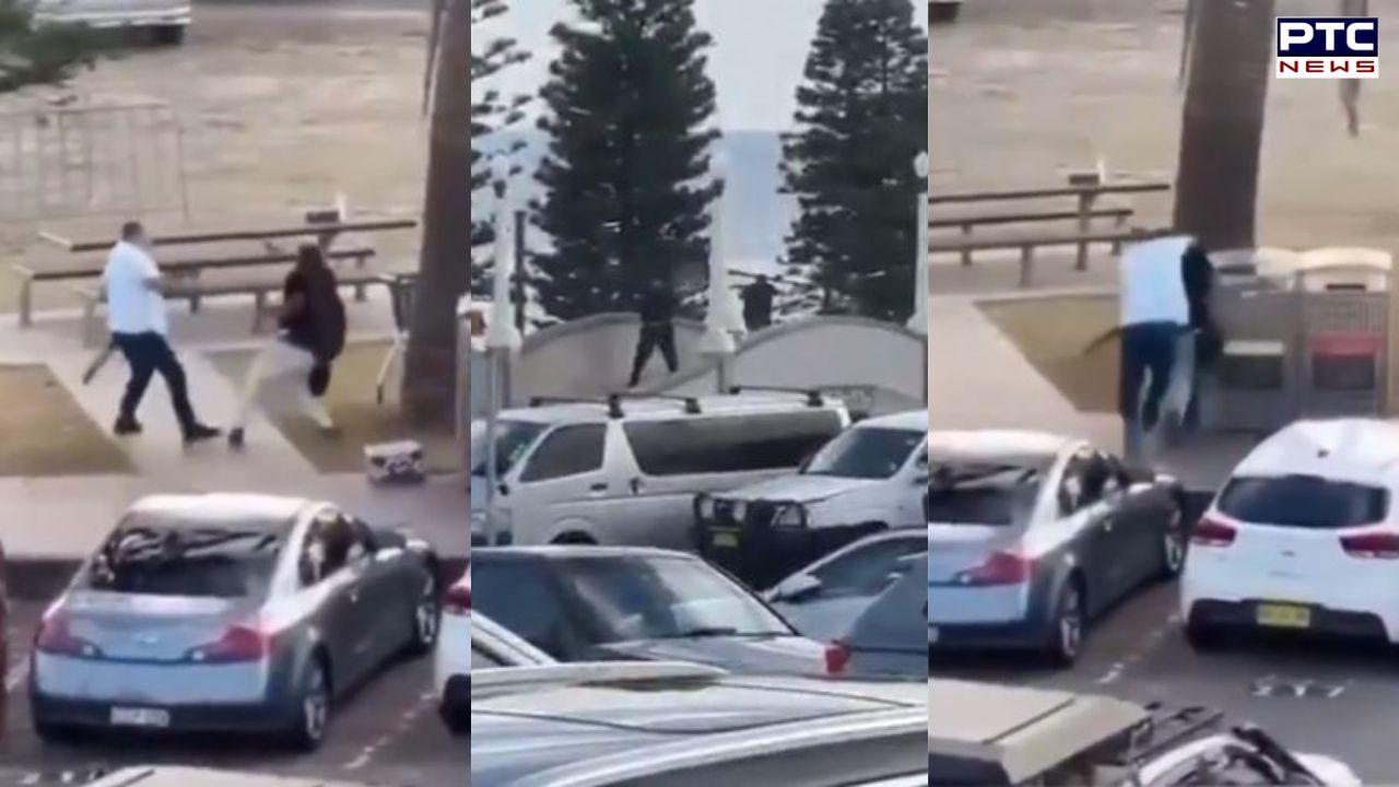 Australia Firing Video : ਆਸਟ੍ਰੇਲੀਆ 'ਚ ਗੋਲੀਬਾਰੀ ਦੀ ਇੱਕ ਵੀਡੀਓ ਆਈ ਸਾਹਮਣੇ, ਵੇਖੋ ਸ਼ਖਸ ਨੇ ਜਾਨ ਦੀ ਪਰਵਾਹ ਕੀਤੇ ਹਮਲਾਵਰ ਤੋਂ ਖੋਹੀ ਰਾਈਫਲ