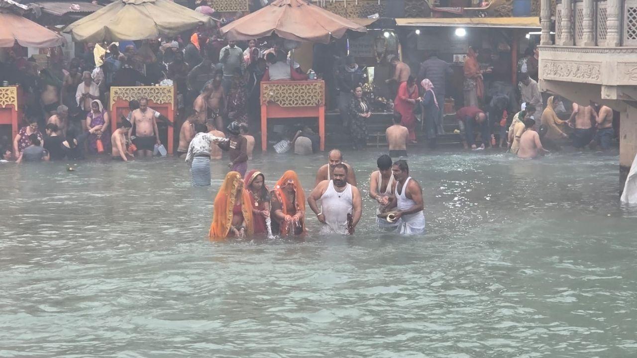 Makar Sankranti Pictures : ਹਰਿਦੁਆਰ, ਪ੍ਰਯਾਗਰਾਜ ਤੋਂ ਲੈ ਕੇ ਗੰਗਾਸਾਗਰ ਤੱਕ ਆਸਥਾ ਦੀ ਡੁਬਕੀ, ਵੇਖੋ ਤਸਵੀਰਾਂ