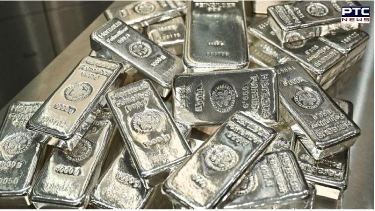 Silver breaks historic barrier, tops Rs 3 lakh per kg in futures trade