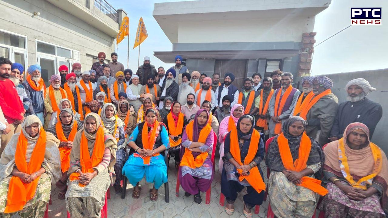 Moga : ਸ਼੍ਰੋਮਣੀ ਅਕਾਲੀ ਦਲ ਨੂੰ ਵੱਡਾ ਹੁੰਗਾਰਾ, ਪਿੰਡ ਮਧੇਕੇ 'ਚ 'ਆਪ' ਛੱਡ ਕੇ 31 ਪਰਿਵਾਰ ਅਕਾਲੀ ਦਲ 'ਚ ਹੋਏ ਸ਼ਾਮਲ