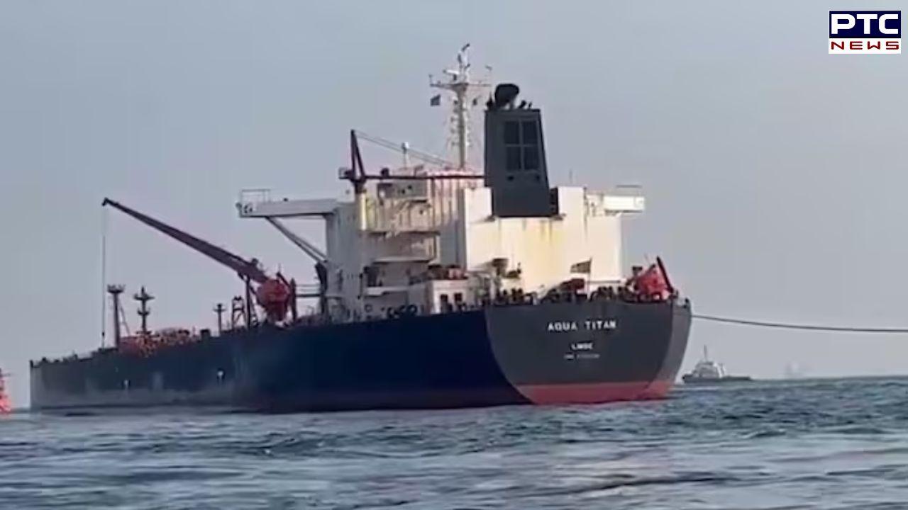 China-bound Russian oil tanker arrives in India, first of seven vessels