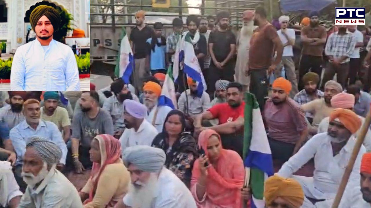 Sultanpur Lodhi : ਸੁਲਤਾਨਪੁਰ ਲੋਧੀ 'ਚ ਕਰੰਟ ਲੱਗਣ ਨਾਲ ਨੌਜਵਾਨ ਦੀ ਮੌਤ, ਪਰਿਵਾਰ ਨੇ ਲਾਸ਼ ਰੱਖ ਕੇ ਸੜਕ ਕੀਤੀ ਜਾਮ