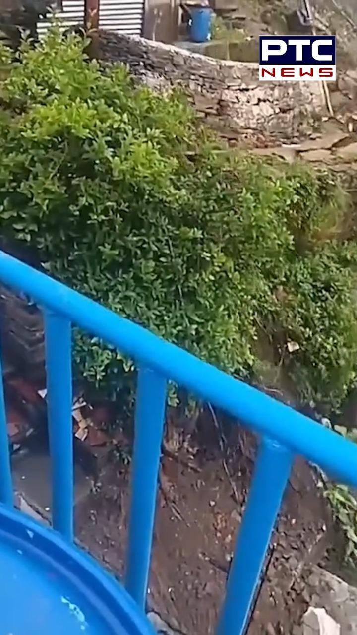 ਦੇਖਦੇ ਹੀ ਦੇਖਦੇ ਖਿਸਕ ਗਈ ਪਹਾੜੀ